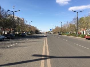 Yingbin Road (Fukang City): It is an existing road.
