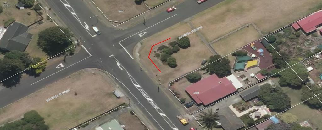 Map 6 - Corner of Bamber Street and Cornfoot Street Sign to be at least 10m from the kerb and channel and located along the line indicated in red Original Sheet Size: Scale: 1:500 Projection: NZGD49