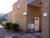 6099 Landlord: PHA Cobden Square, edford, MK40 J. Affordable rent property. For more details, click here.