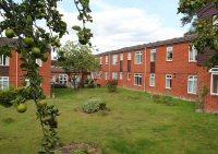 Advert No. 645958 Landlord: Aragon HA Orchard House, Harlington, UNSTAL, LU5 6PL. bed ground floor flat with level access shower.