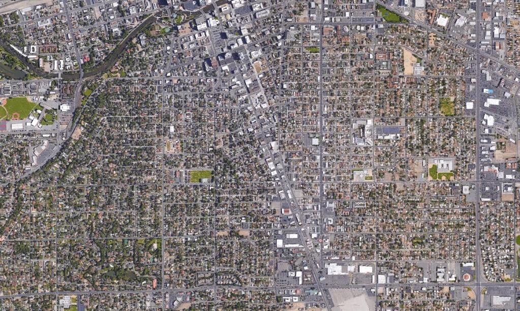 AERIAL MAP CENTE UC // 12,1 TR W. TY ST. LIBER D 00 CP MICHAEL S DELI NICK S GREEK DELI CALIFORNIA AVE. // 14,000 CPD MILL THE DISCOVERY MUSEUM HOLCOMB AVE. // 6,400 CPD KE E RI VE R R ST.