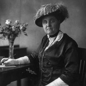 - During a trip to England, Jane Addams visited Toynbee Hall, the first