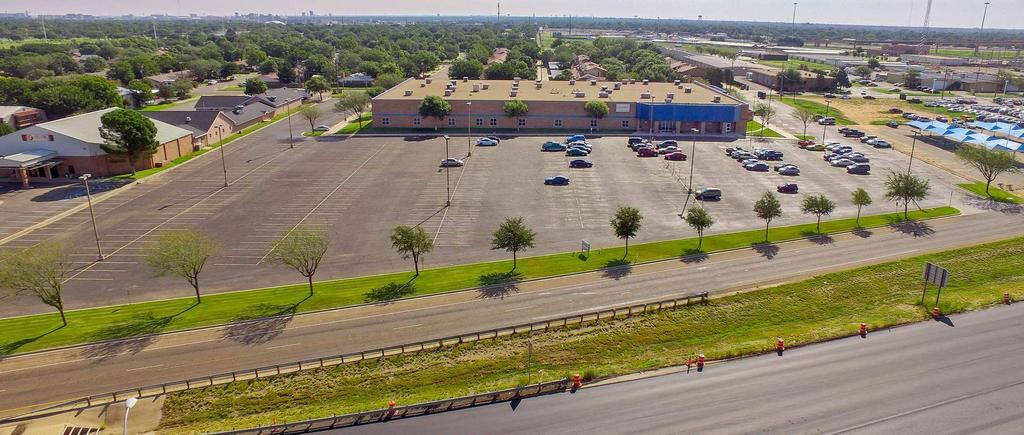 3701 W Loop 289 Lubbock, TX 79407 68,134 Sq. Ft. Building 58,000 VPD in front of the property on West Loop 289 580' of Frontage on W Loop 289 490 Parking Spaces For Sale & For Lease - $6,750,000 $8.