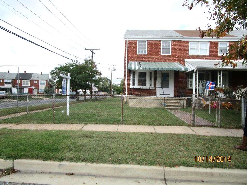 2014: This Fannie Mae REO in a White neighborhood in Dundalk,