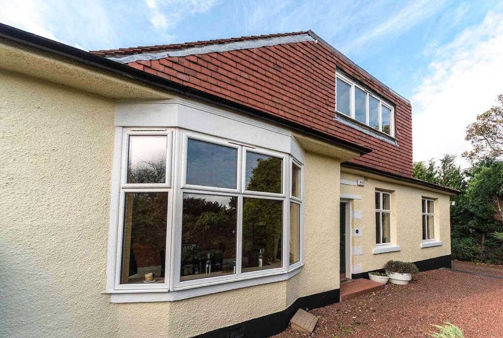 Fabulous detached family home set within 0.