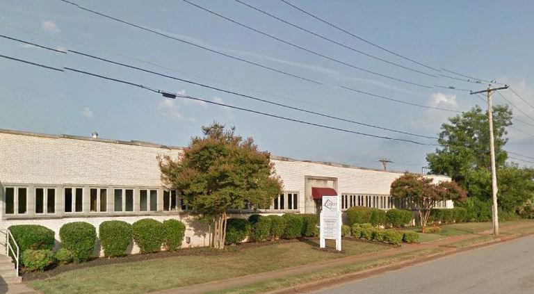 FOR LEASE 1505 BUNCOMBE ROAD GREENVILLE SOUTH CAROLINA FOR SALE Rob Howell, MBA Senior Vice President Industrial & Investment Services O 864.334.4145 F 843.725.