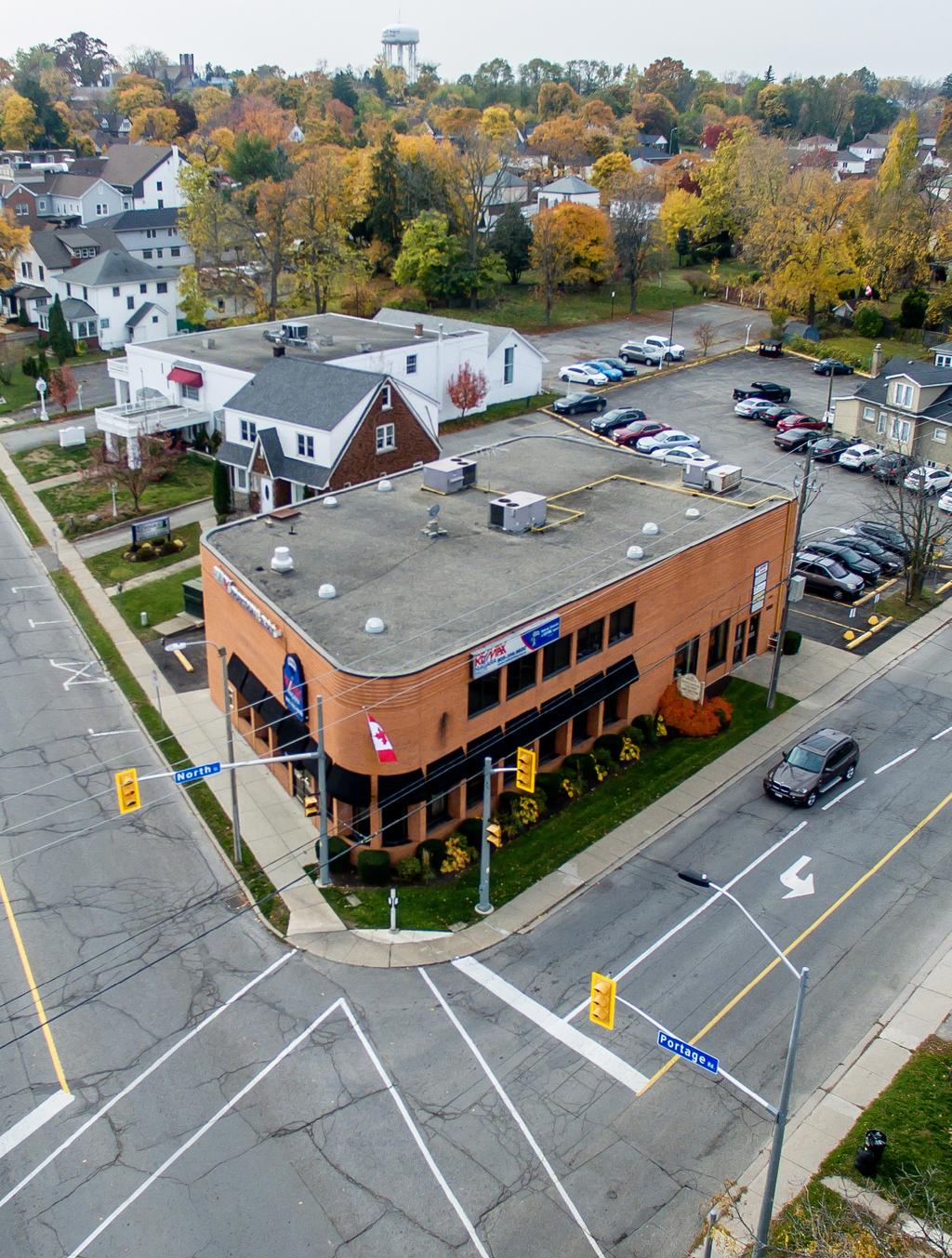 Welcome to RE/MAX Niagara Commercial RE/MAX Niagara Commercial we provide creative real estate solutions for Commercial/Industrial Sales and Leasing in the Niagara Region, from acquisition