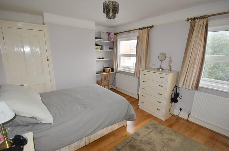 First Floor First Floor Landing Split level landing, double glazed window to the side, lo access, radiator, store cupboard with radiator and doors to the bedrooms and bathroom. Bedroom One 4.29m x 3.