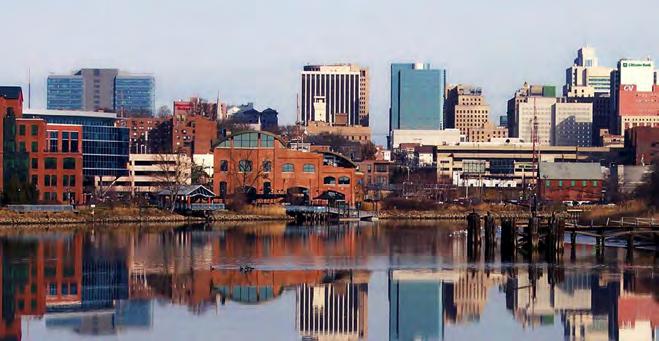 It is the county seat of New Castle Countty and one of the major cities in the Delaware Valley metropolitan area.