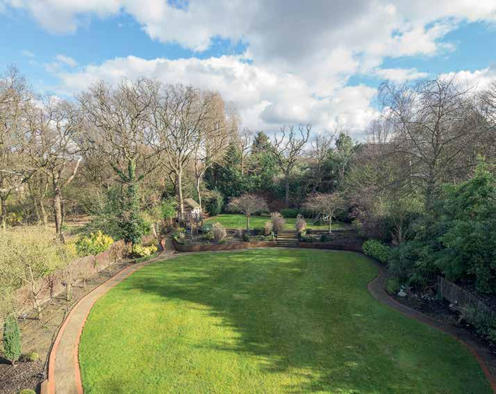 The Great Outdoors Westwood offers a rare treat in London magnificent 0.65 acre family-sized grounds.