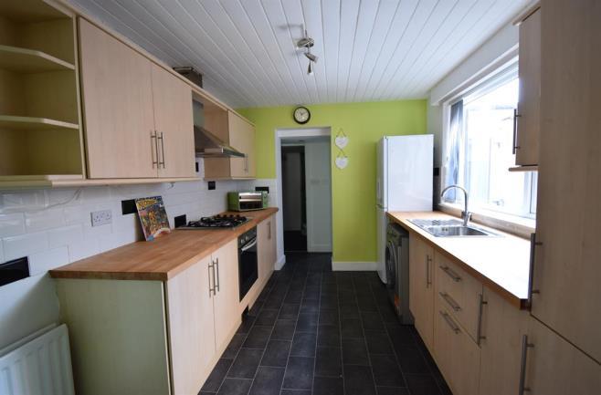 The property is dressed to accommodate 4 students and has a let history of 3 years inclusive of current tenancy which expires in August 2019.