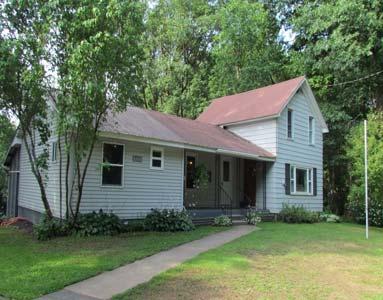 Carthage $240,000 3 BR/3 bath home with modern kitchen, 5 acres, pole barn and pond