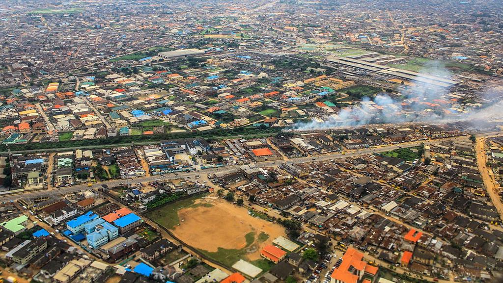 THE OPPORTUNITIES OF URBANIZATION POVERTY