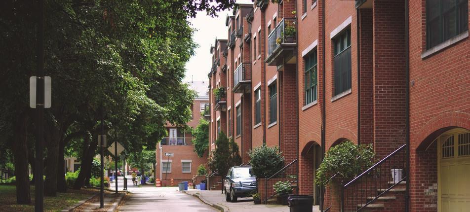 Townhomes Smaller properties and how to find them ABOUT TOWNHOMES Townhomes are apartments in older buildings, typically a few stories tall.