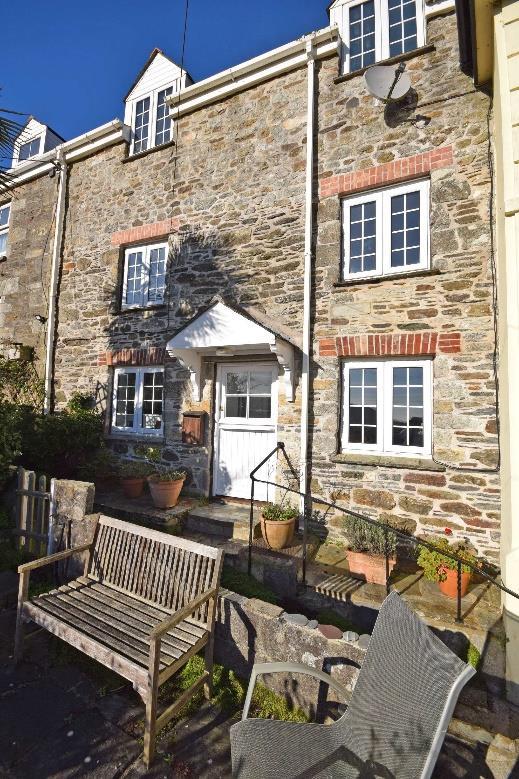 The property would be ideal as a main residence or holiday home/letting investment as Pentewan is an extremely popular village with a lovely long sandy beach, a local pub and restaurant, a local shop