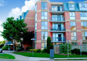 As REITs and other institutional buyers acquire properties and trade rarely, if at all, between themselves, sourcing available apartment buildings is challenging.