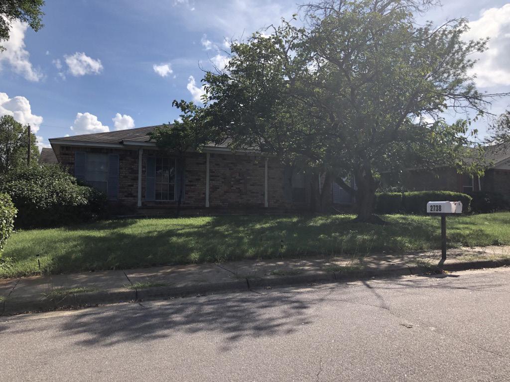Property Information and Area Highlights Two, One Story, Duplex Property Investments: Great Investment Opportunity in a sought after neighborhood in 2740, & 2749 Meadow Gate have new