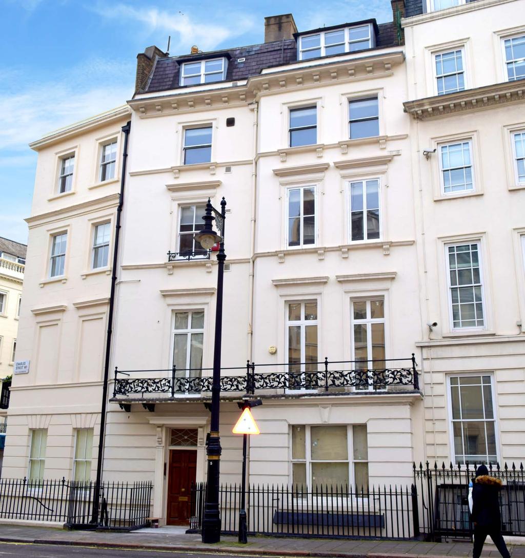 8 9 INVESTMENT CONSIDERATIONS ~ A rare opportunity to purchase a prime residential opportunity located in the heart of Mayfair ~ Leasehold Approx.