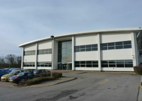 Gemini Building, Peterlee Nelson Gate, Southampton The property comprises a detached two storey purpose built office, together with circa 157 car parking spaces.