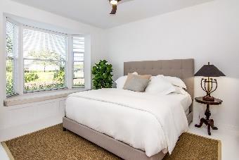 Includes: excellent cleaning service every 2 weeks (not optional), newer washer/dryer, full garage plus ample guest parking,