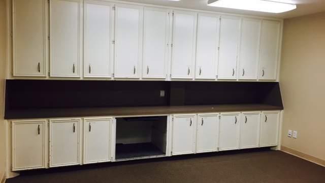 kitchen, plus storage and mechanical rooms.