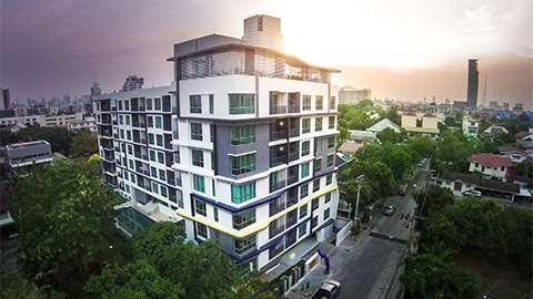 Silk - Phaholyothin 9 Project Residential low rise condominium of 8 floors with one basement, located in Soi 9 Phaholyothin Road Bangkok.