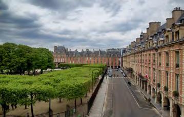 COLLEGE OF ART AND DESIGN PARIS PROGRAM COURSE OFFERINGS The Paris Program has been designed to offer students increased flexibility in their degree programs with approved substitutions