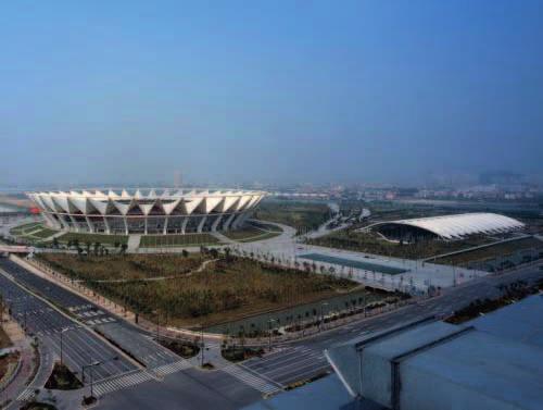 68 68 CENTURY LOTUS SPORTS CENTER Location: Foshan, People s Republic of China Architects: gmp-von Gerkan, Marg and Partners Architects Associate