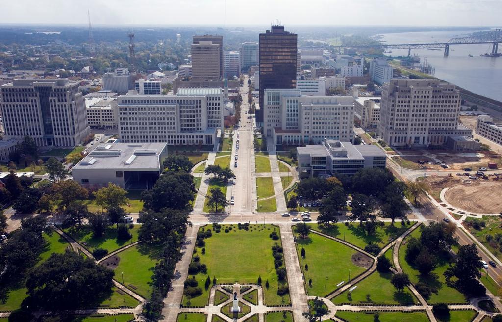Market Overview - Baton Rouge, LA Sitting along the banks of the Mississippi River is the city of Baton Rouge, the capital of the state of Louisiana.