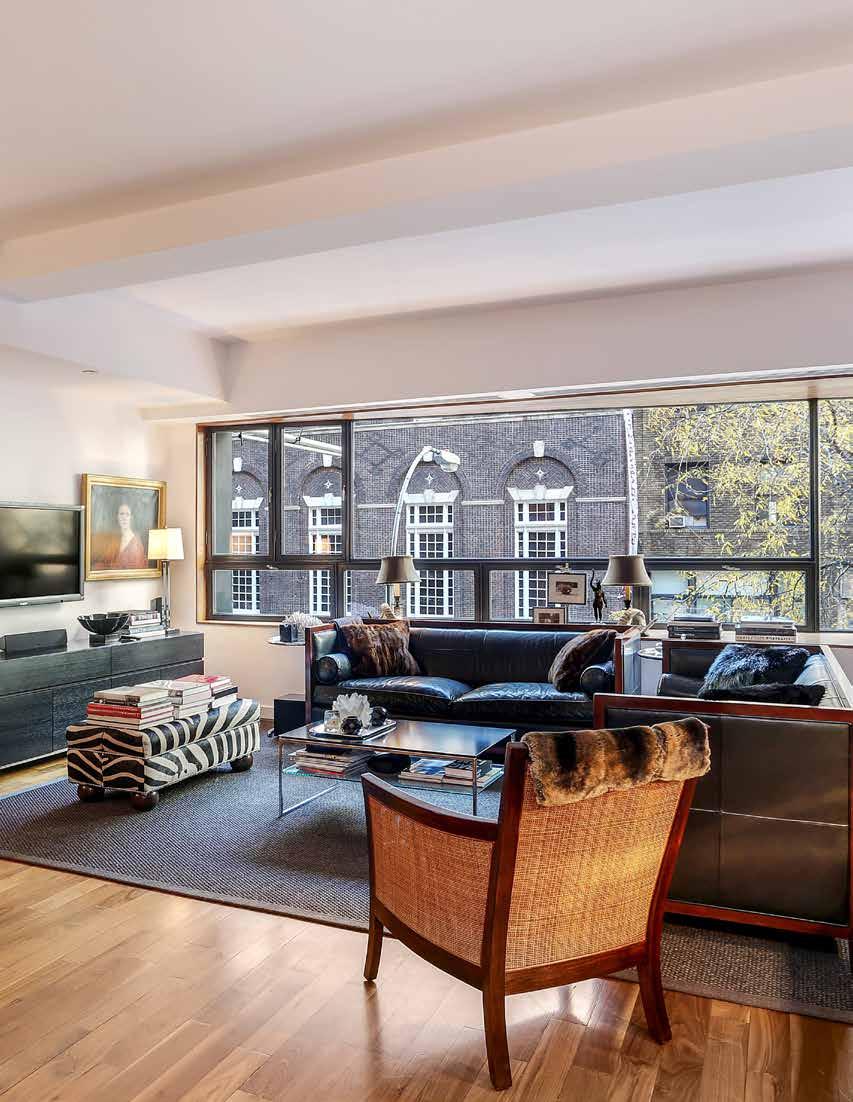 Downtown Among Manhattan submarkets, Downtown again had the highest number of sales at 983 closings, the highest median price at $1.378M. Inventory rose 33% year-over-year to 1,826 listings.