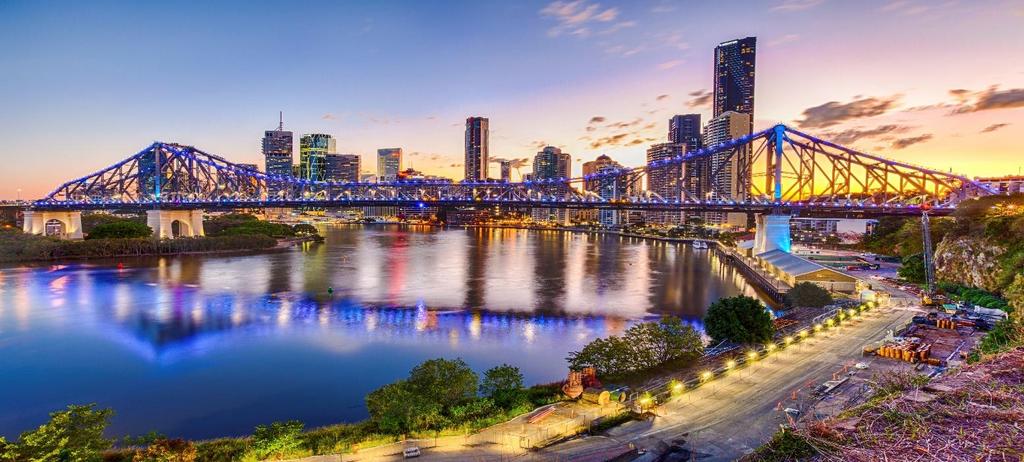 Residential Commentary Brisbane Apartment Market July 2016 Executive Summary Approximately 15,200 apartments are under construction and are expected to complete over 2016-2021 within Inner Brisbane.