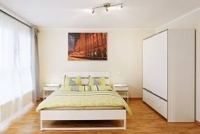 comfortable 2-room-apartment (75 sq. m.) max.