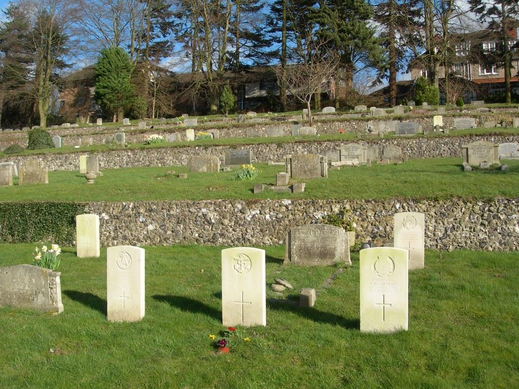 The plot set aside for service burials during the Second World War was little used, but there is a small