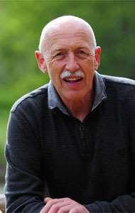 Meet Dr.Pol Dr. Jan Pol was born in the Netherlands on September 4, 1942, and raised on a family dairy farm.
