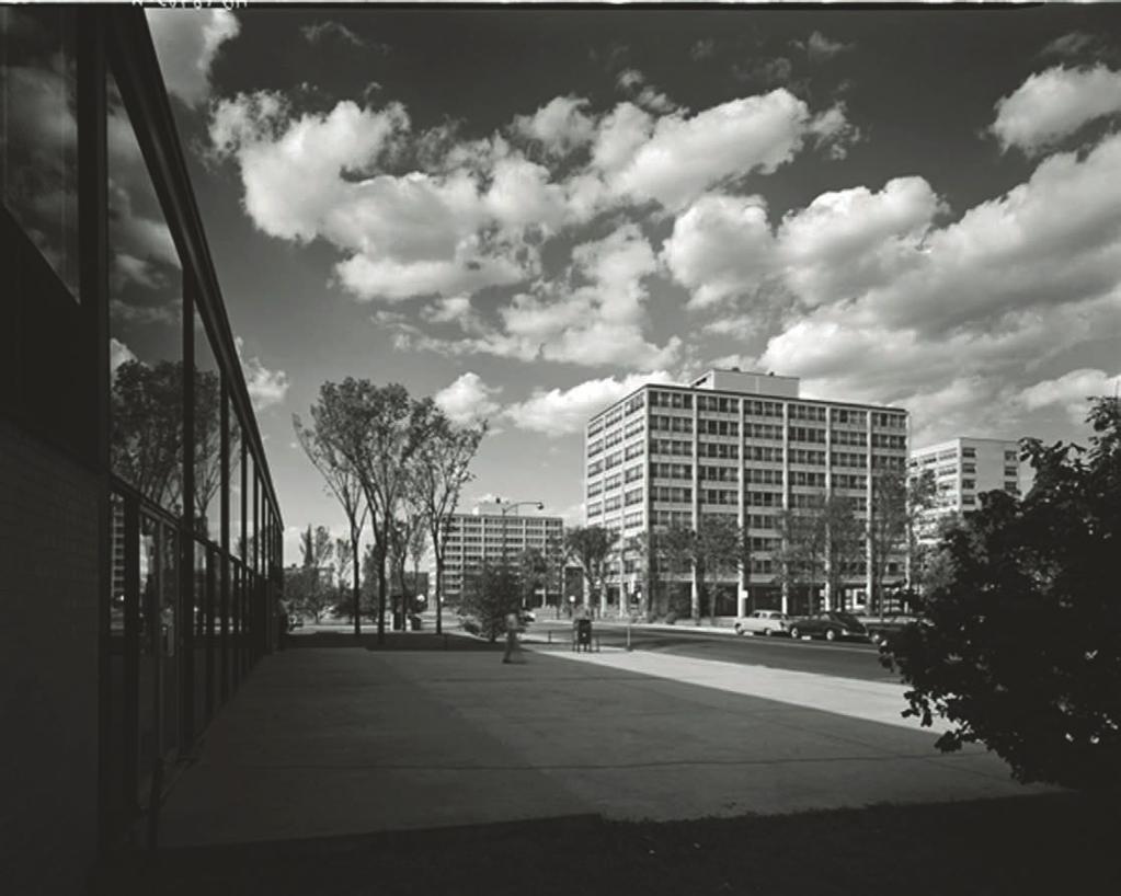 REDEVELOPMENT: OPENING A SPACE FOR CRITICAL CONSTRUCTION 6.29 iit campus residential area beyond State St., 1956.