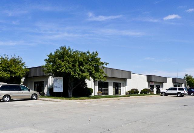 INDUSTRIAL FOR LEASE Hi-Park Campus 4151 South 94th Street Omaha, NE (94th & G Streets) BUILDING DATA SITE DATA LEASE TERMS $6.75 PSF NNN Multi-building Industrial Park located at 94th & G Streets.