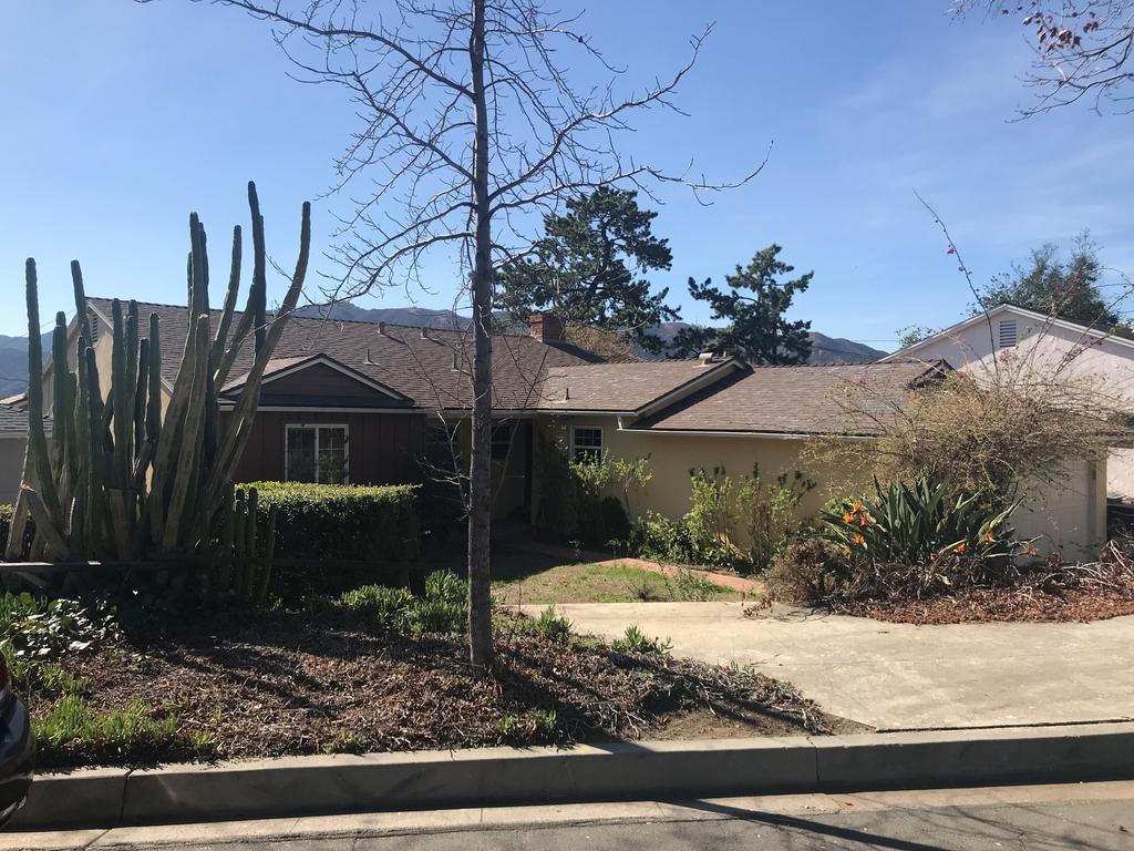 AUCTIONS 1 TO 7 SATURDAY, FEBRUARY 24TH, 2018 AUCTION #5 AT 3:00 PM ON-SITE AUCTION #1 AT 10:00 AM ON-SITE CONDOMINIUM IN CULVER CITY CA 90230 5950 CANTERBURY DRIVE #J219 HOME IN CAMARILLO CA 93010
