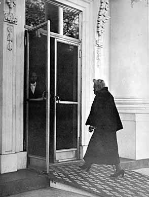 Mary McLeod Bethune visits the White House, 1950. When Ms. Bethune entered the White House, a white guard addressed her as "auntie.