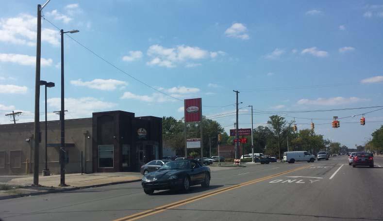 This freestanding Tim Hortons drive-thru is located at the lighted hard corner intersection of 7 Mile Rd and Evergreen Rd in Detroit, MI.