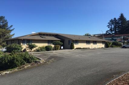 1410 S MERIDIAN Puyallup, WA Well maintained former Dentist and Physical Therapist space. Great opportunity for any medical or professional use.