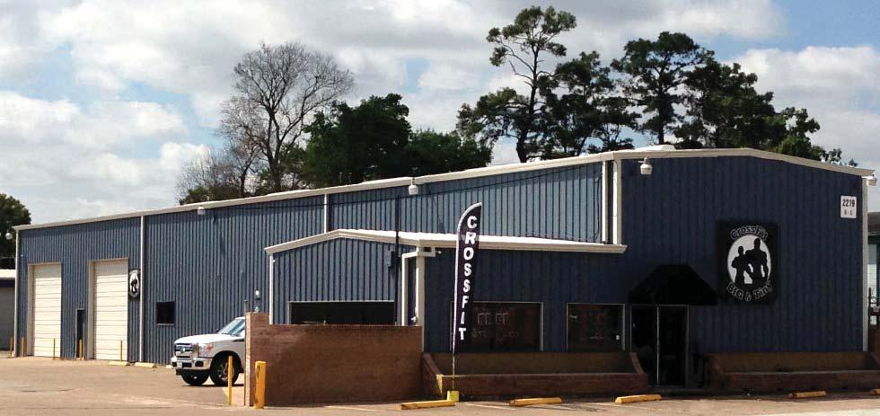 West 34th Street Complex 2217-2221 West 34th Street Houston, Texas 77018 OFFICE / WAREHOUSE FOR LEASE in Northwest Houston Property Features: Frontage on West 34th Street in Garden Oaks 20 ceiling