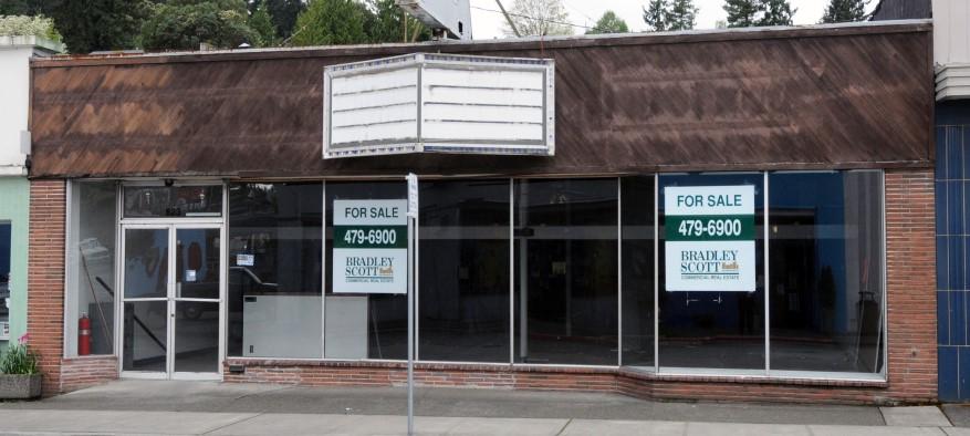 For inkitsap Kitsap County County ForLease Sale in Warehouse Bremerton Auto Repair Building - Bremerton 2647 Perry Avenue