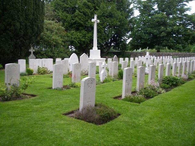 War Graves at Sutton