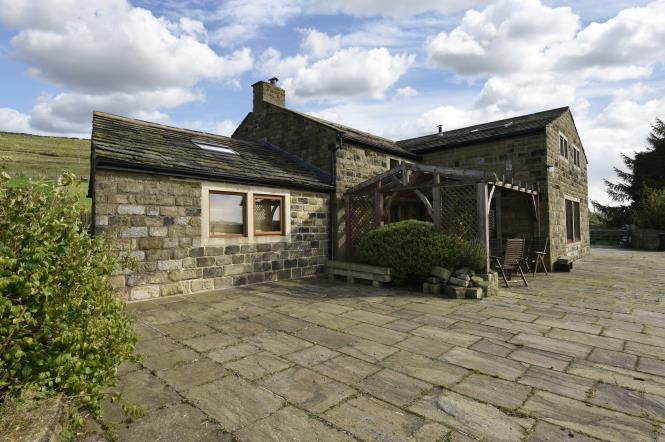 There are many walking and cycling routes immediately accessible and the property is a stone s throw from Hardcastle Craggs.