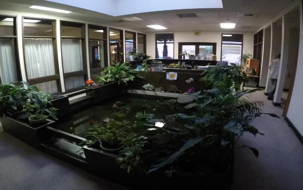 Owner/User investment office building opportunity in Downtown Everett Priced at $1,000,000 ($214 psf.) Special Features Entry foyer with fish pond 11 ft.