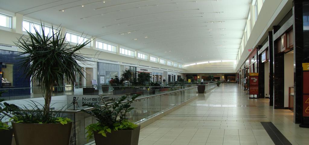 PROJECT OVERVIEW As the largest shopping center in New England, Northshore Mall is anchored by Nordstrom, Macy*s, Macy*s Furniture & Men's, JC