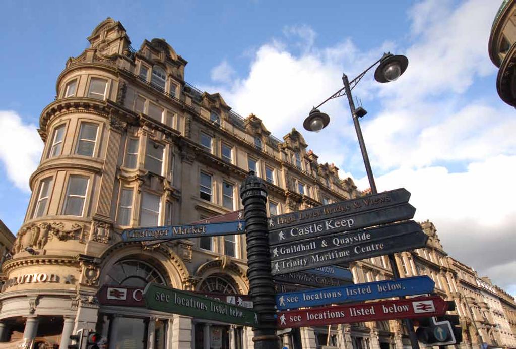 a t t h e h e a r t o f e v e r y t h i n g With plenty of business services on your doorstep, not to mention the close proximity to the station including the Metro and Newcastle s retail core,