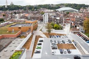 Situated in the middle of an elongated 180m long and largely paved city block, the project aims to improve the quality and permeability of the site, both for users of the building and for residents