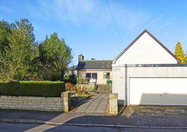 GENERAL DESCRIPTION Pinewood is a highly desirable family home set back from the road enjoying a peaceful position, within the popular village of Methven.