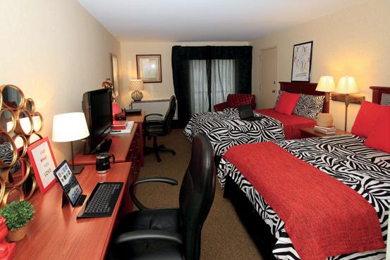 RIT Inn & Conference Center Located four miles from campus on West Henrietta Road, the RIT Inn offers upperclass students a premium living experience.